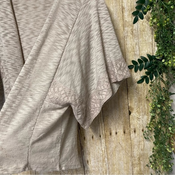 Cato Loose Short Sleeve Dolman Cardigan Oatmeal/Khaki Color Size Small - Picture 5 of 9